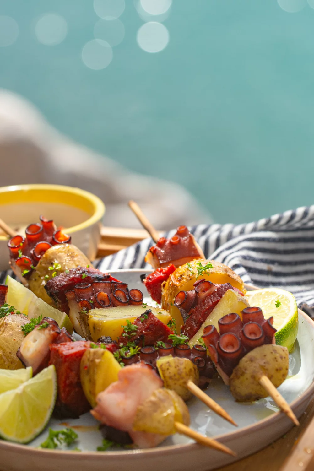 Spies met octopus, chorizo en aardappel
