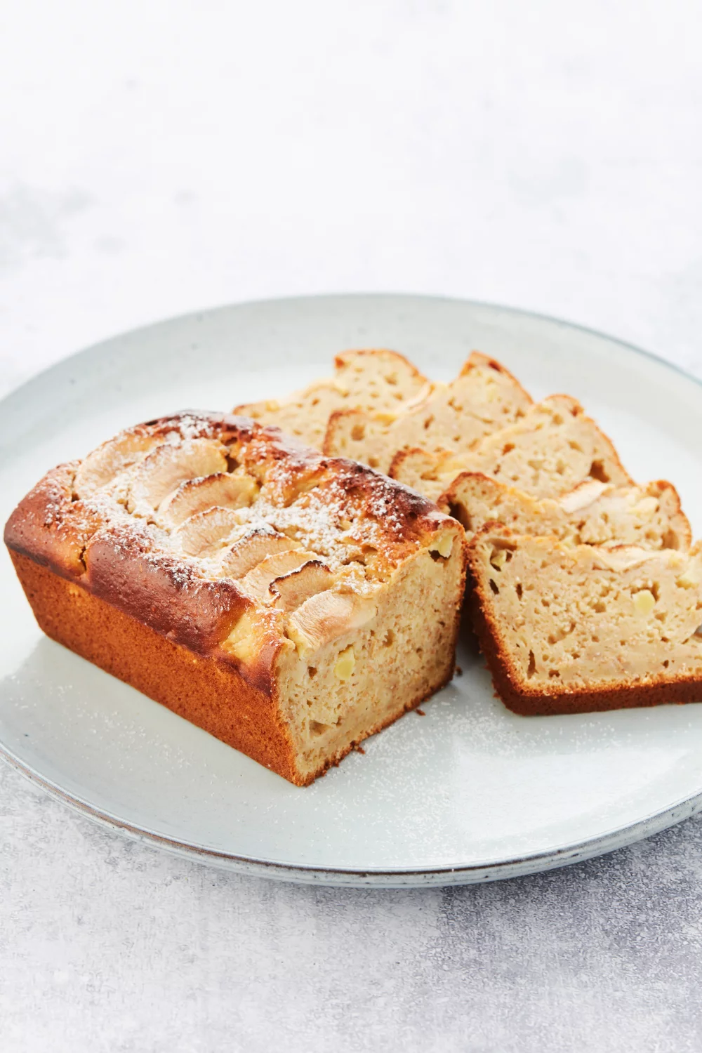 Yoghurtcake met appeltjes