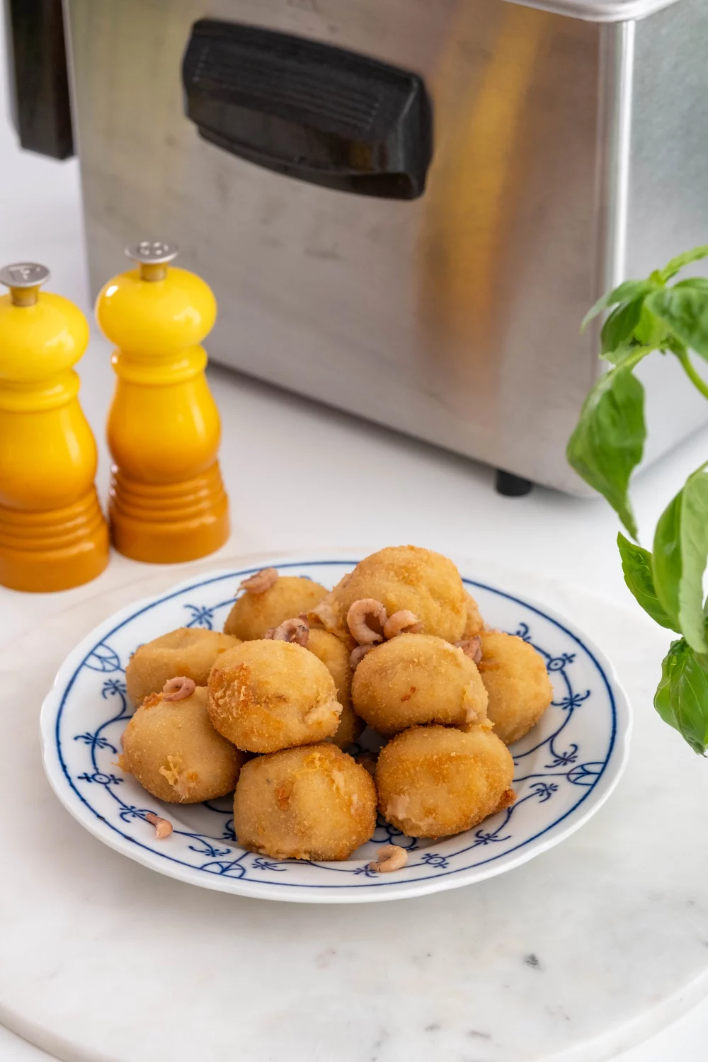 Easy garnaalkroketjes met leftover aardappelpuree