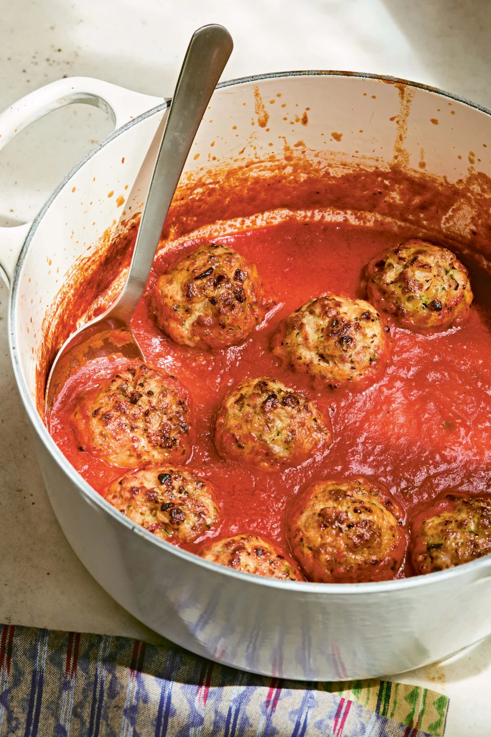 Gehaktballen in tomatensaus