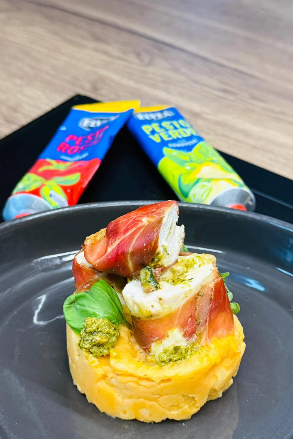 Gevulde kipfilet met pestopuree