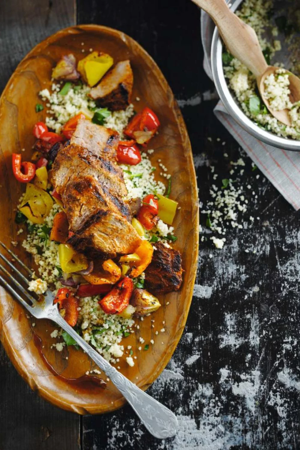 Couscous met rundsvlees en geroosterde paprika's