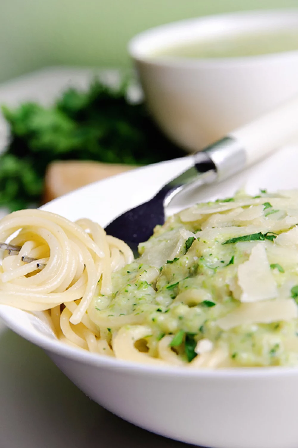 Spaghetti met courgettesaus