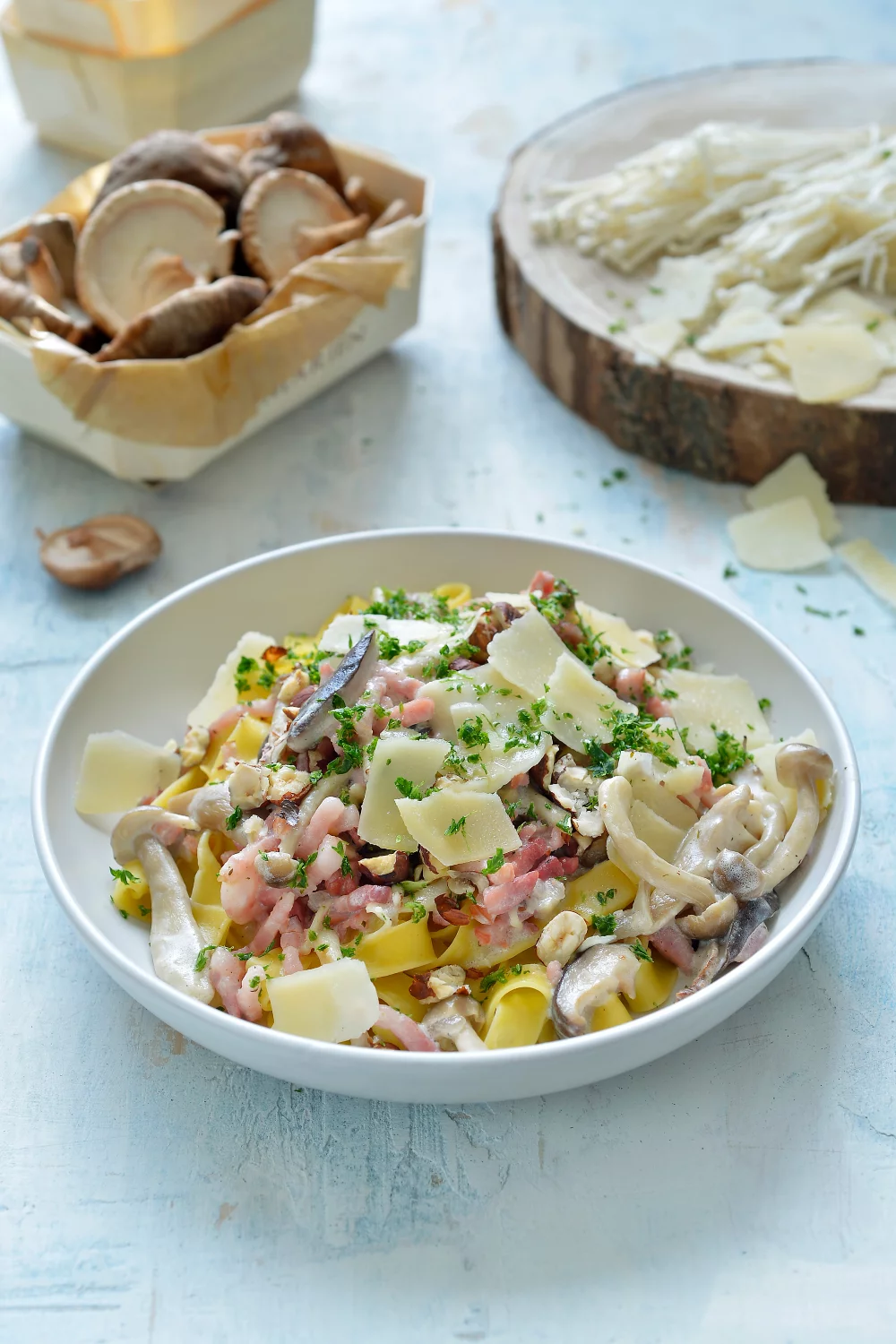 Pasta met bospaddenstoelen