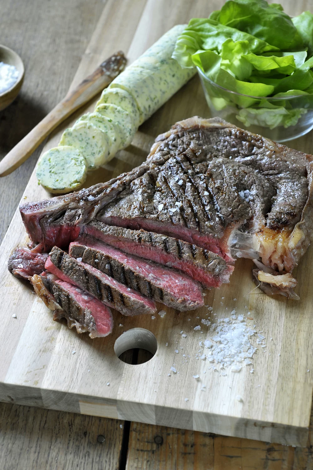 Gegrilde cote à l’os met hofmeesterboter