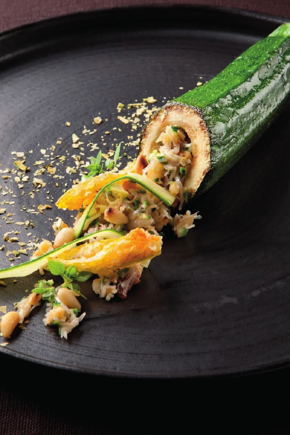 Noordzeekrab met jonge courgette