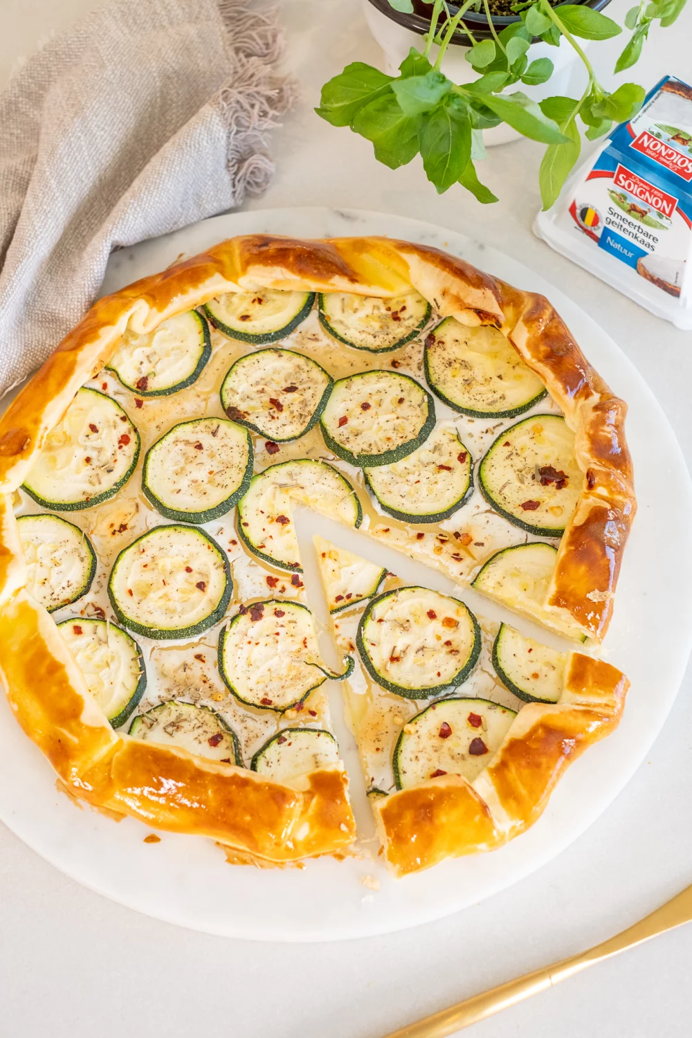 Galette met courgette en zachte geitenkaas