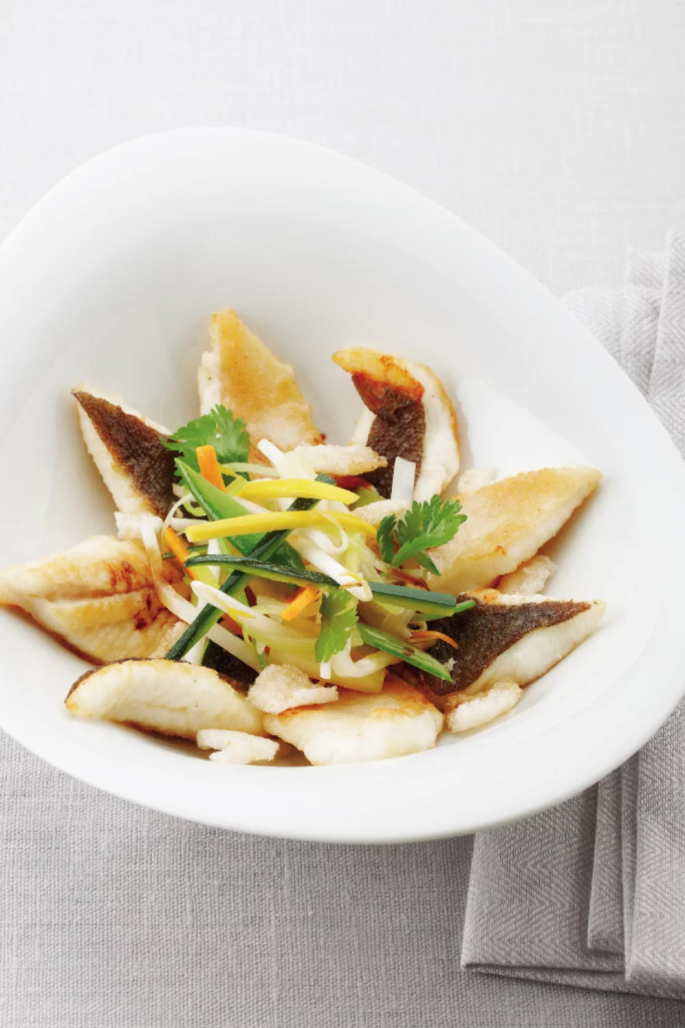 Groenten in de wok met tongschar