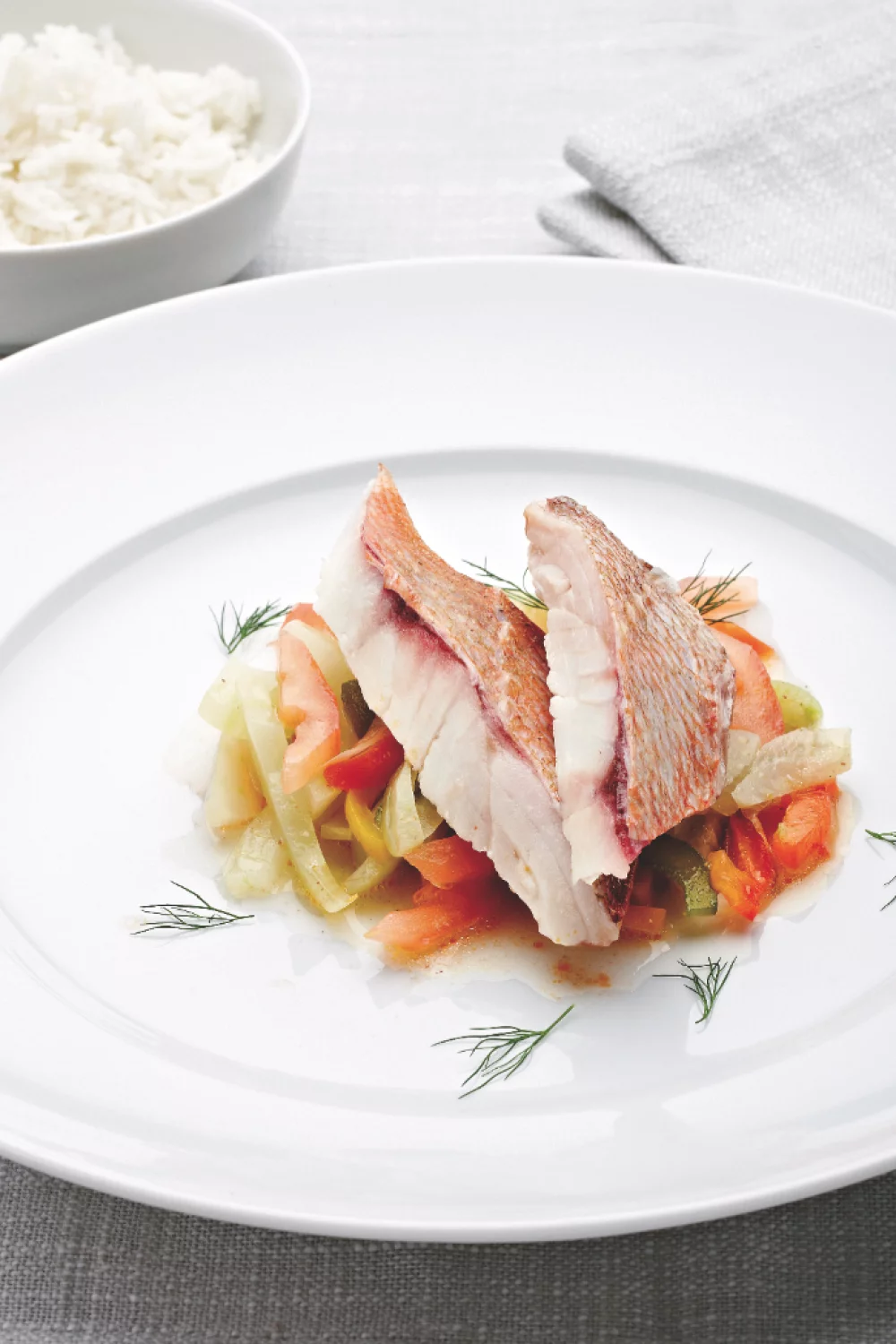 Stoofpotje van roodbaars met venkel en paprika