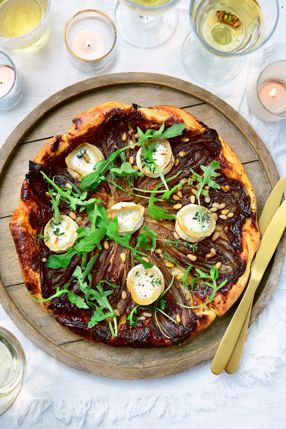 Tarte tatin met witloof en geitenkaas
