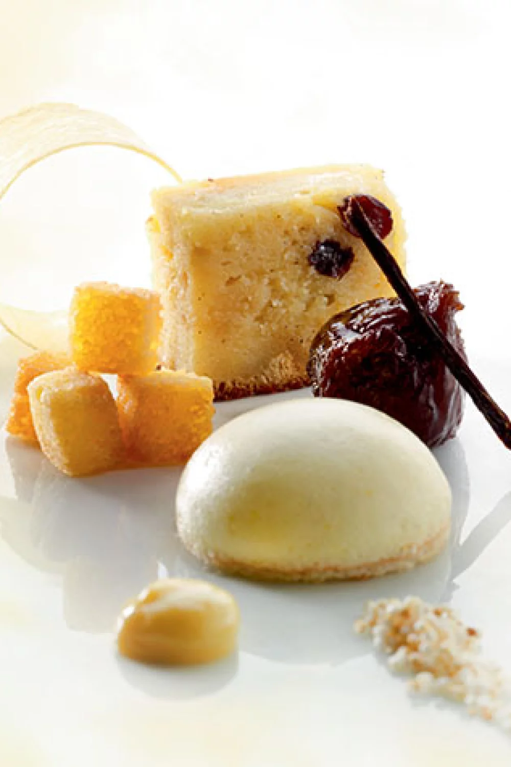 Broodpudding met chibouste van limoen en chutney