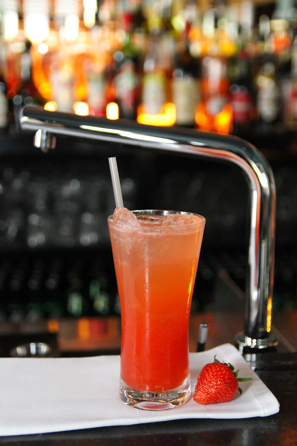 Strawberry Gin Fizz