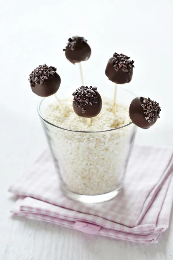 Lolly’s van amandelen, pruimen en chocolade