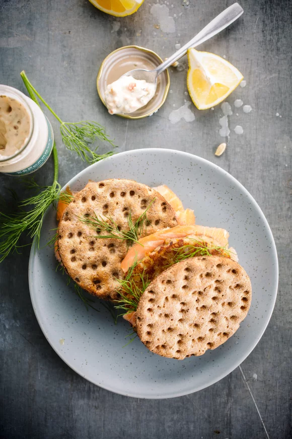 Zweedse croque met zalm