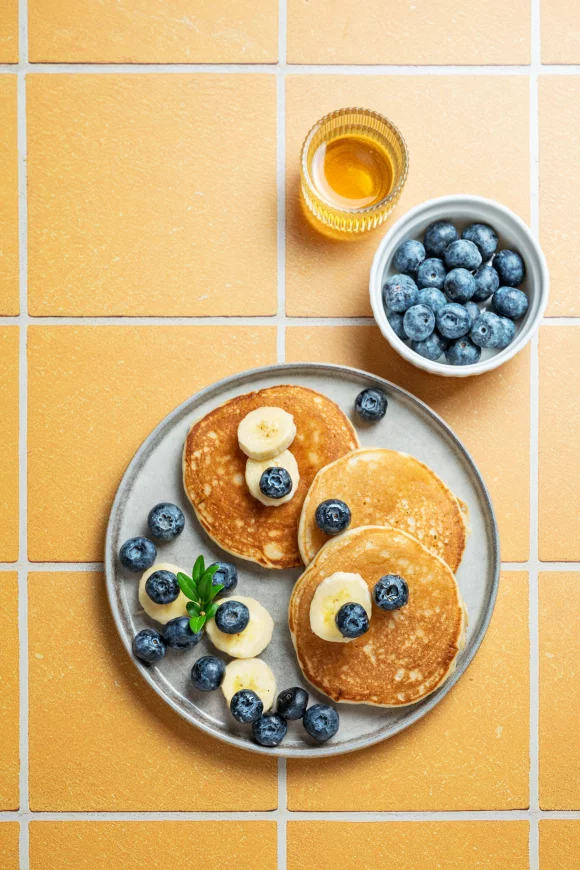 Pancakes met blauwe bessen