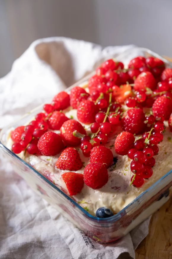 Glutenvrije tiramisu met rood fruit