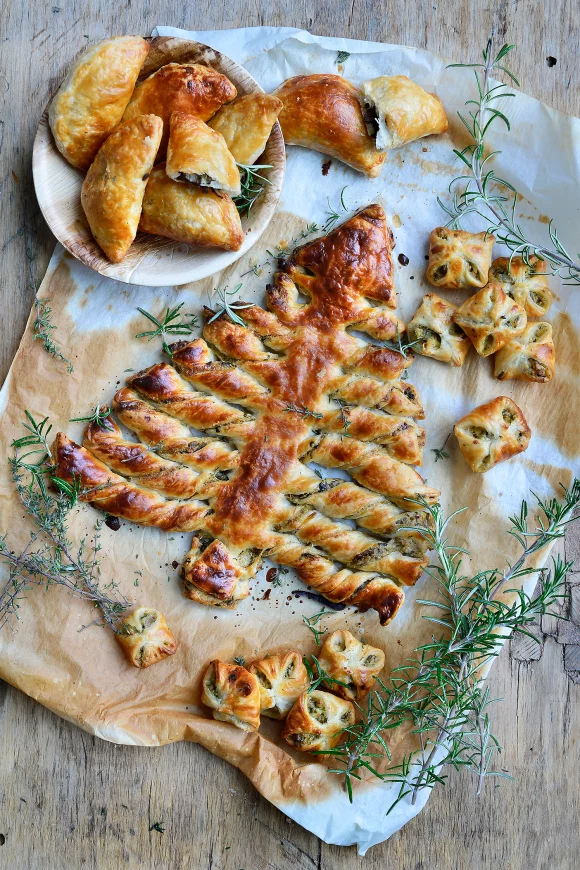 Vegan bladerdeegkerstboom