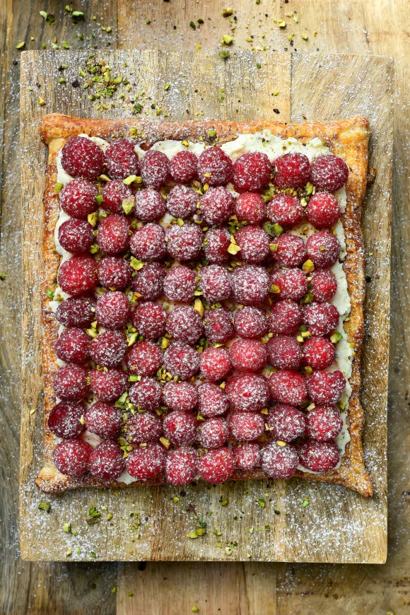 Cheesecake plaattaart met frambozen