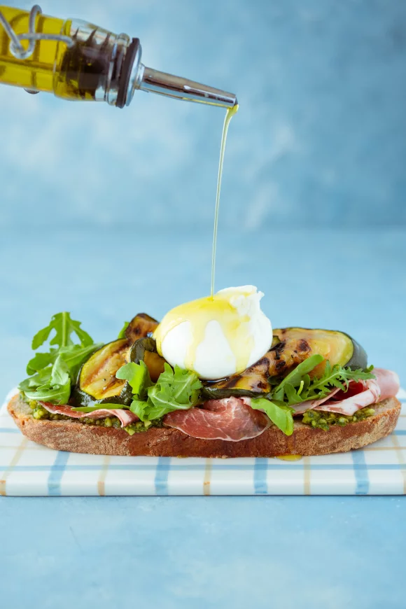 Broodje coppa met courgette