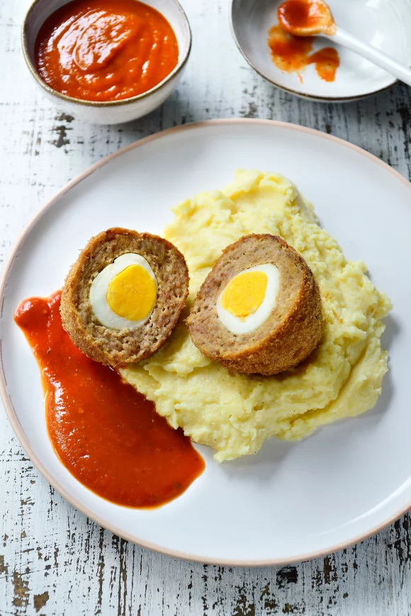 Vogelnestjes met tomatensaus