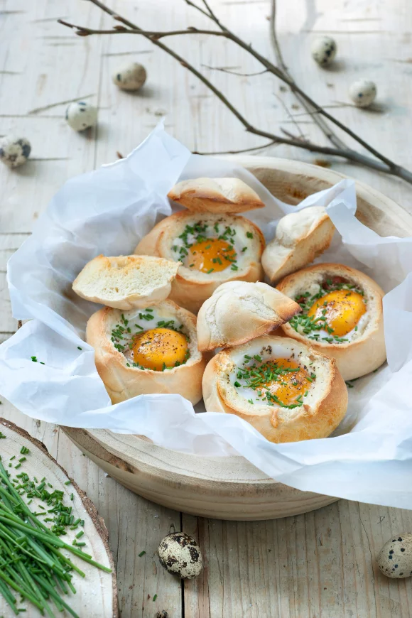 Gevulde pistolets met spiegeleitjes 