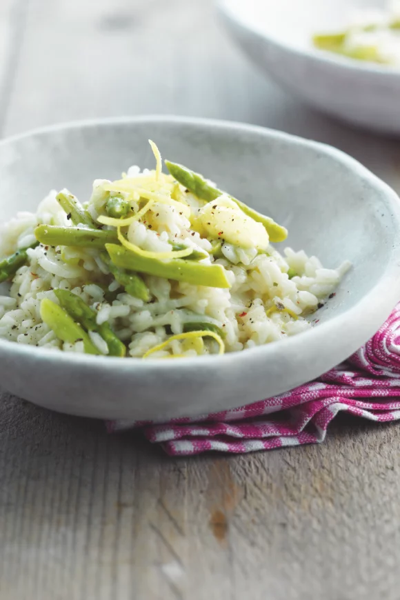 Citroenrisotto met venkel en groene asperges