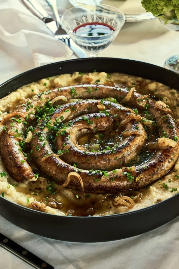 Boerenworst met aardappelmousseline en kalfsjus