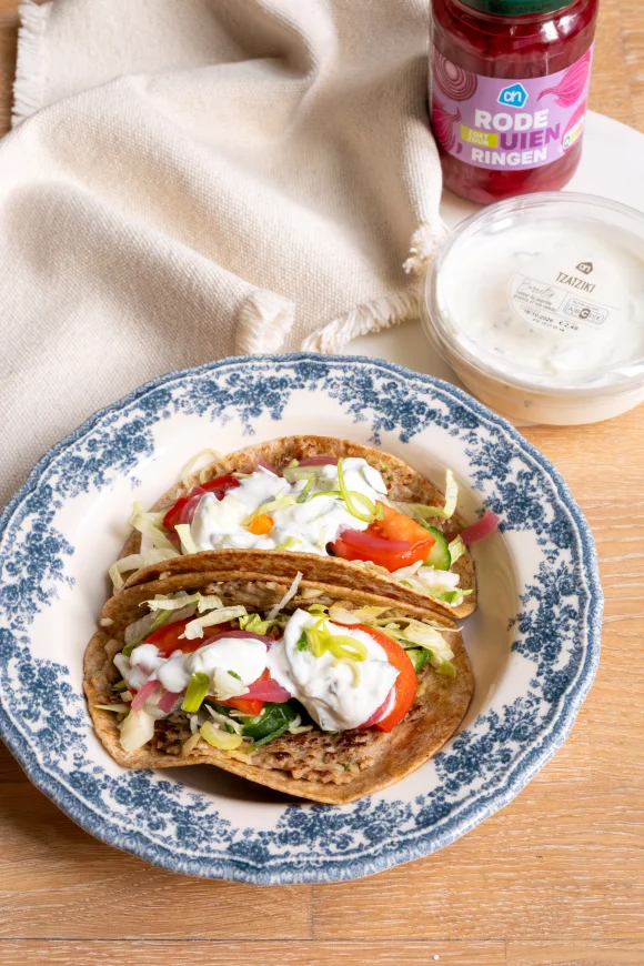 Smashed pitataco’s met gehakt en tzatziki