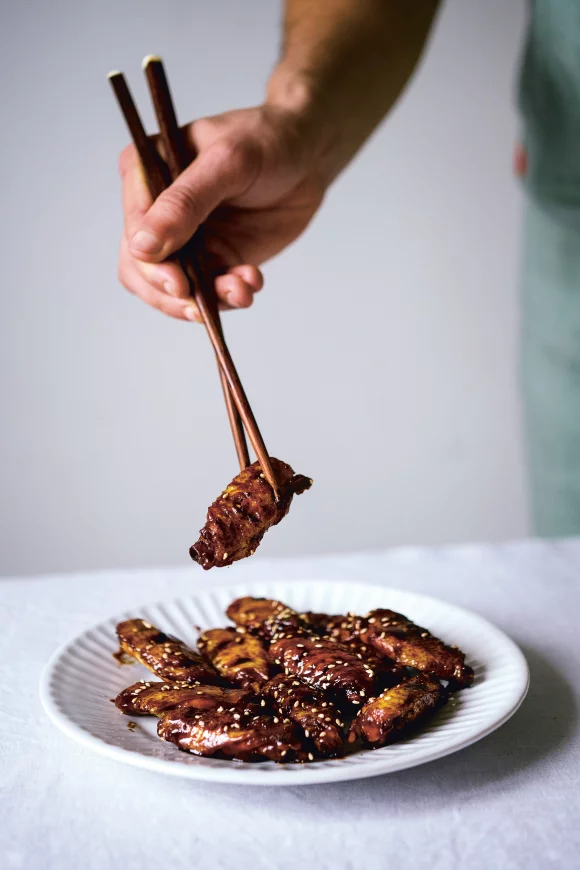 Kippenvleugeltjes met Coca-Cola