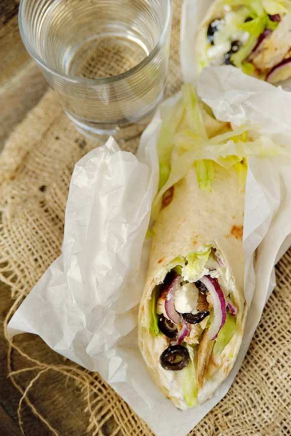Griekse maaltijd wrap