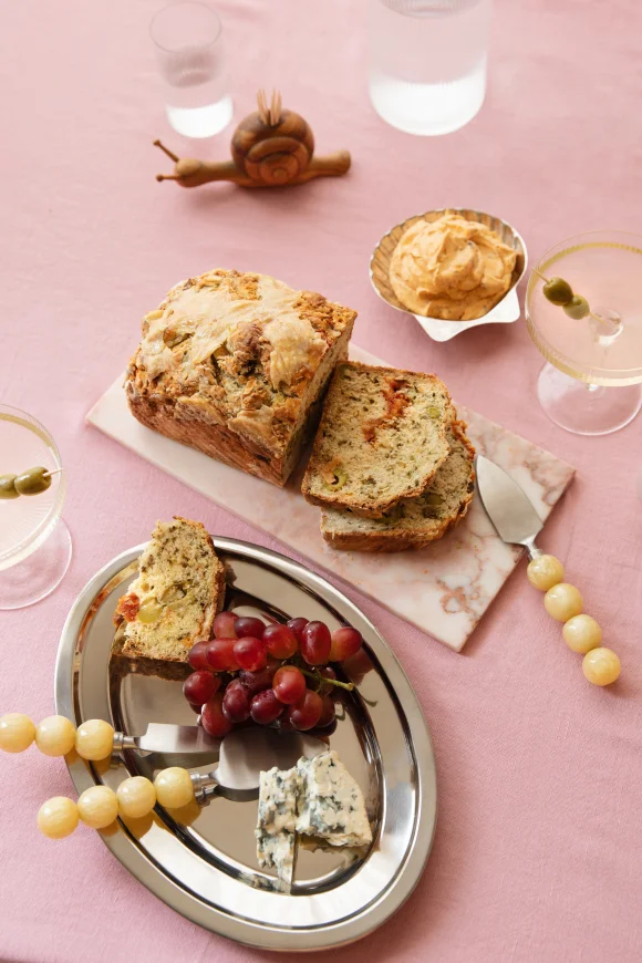 Borrelbrood zonder rijzen met whipped chiliboter