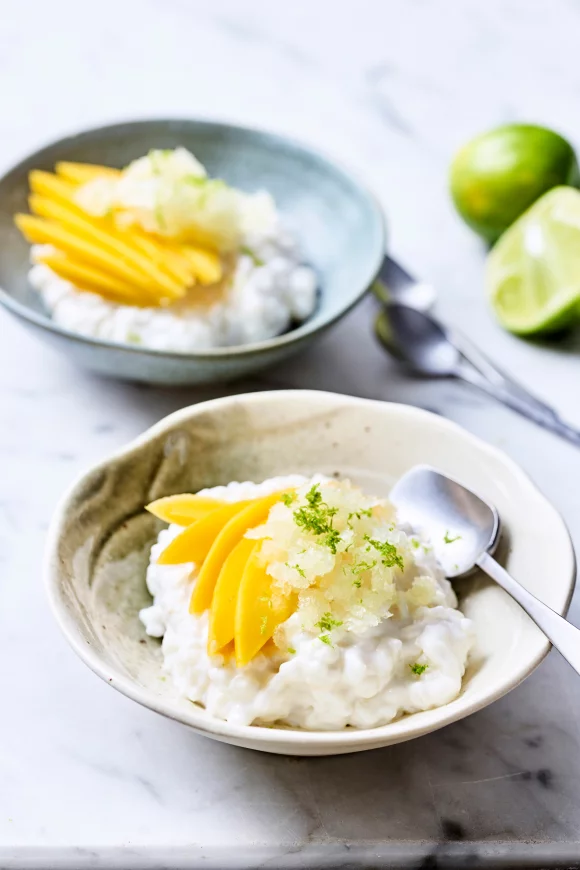 Rijstpap met mango en limoengranité