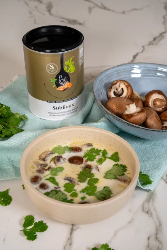 Snelle tom kha kai