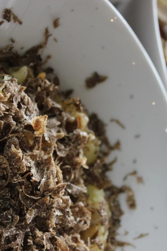 Polderpuree met zilveruitjes en truffel