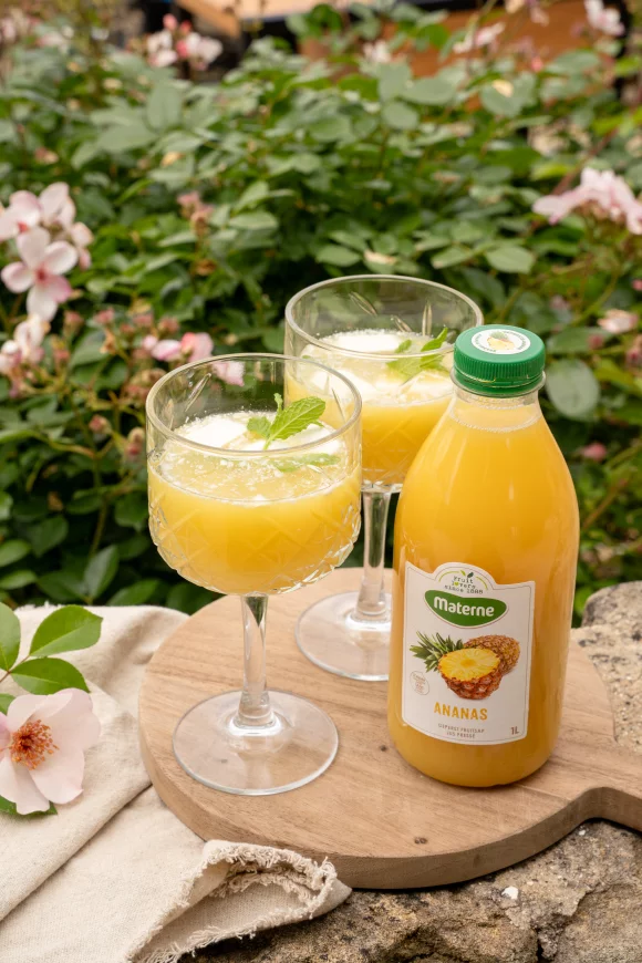 Easy piña colada mocktail