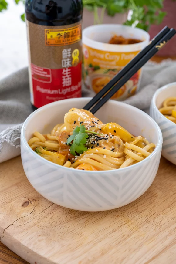 Thaise gele curry met tijgergarnalen