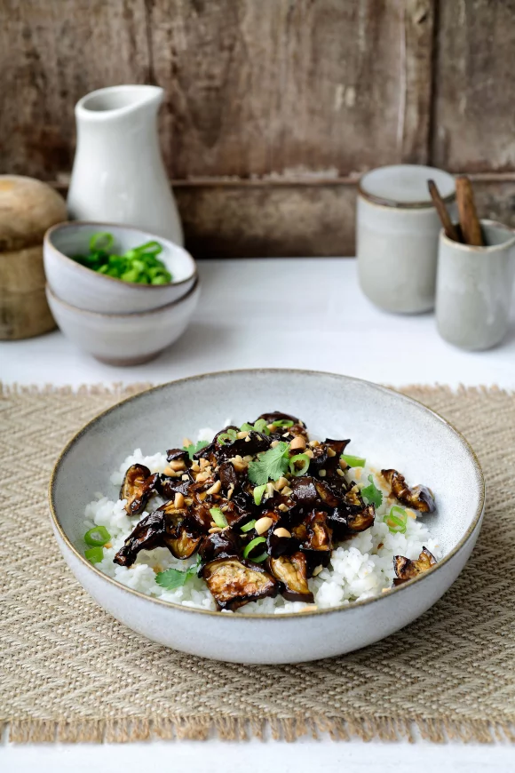 Sticky aubergine met rijst