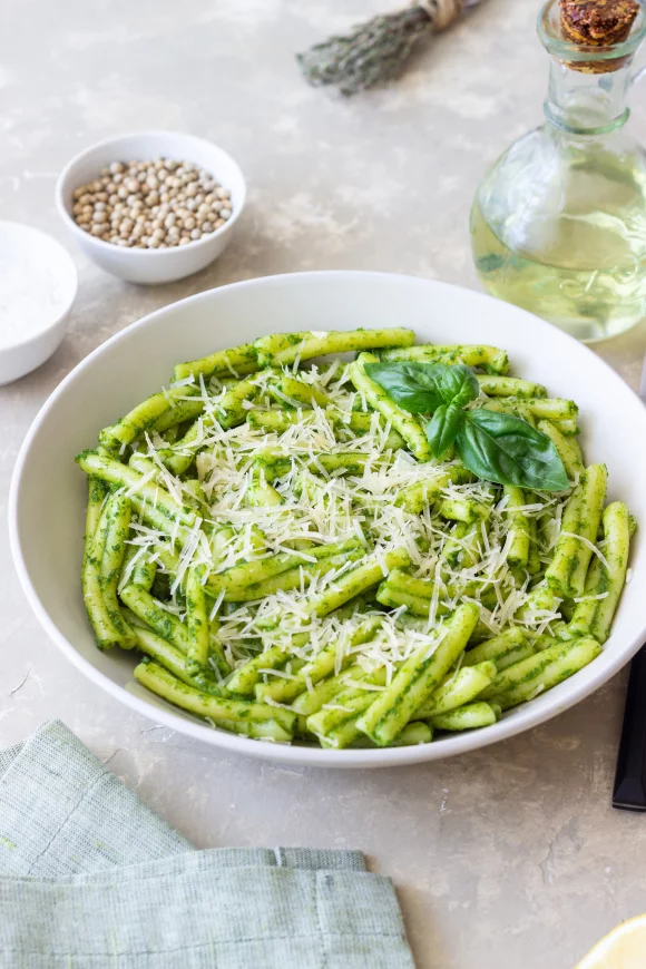 Pasta pesto