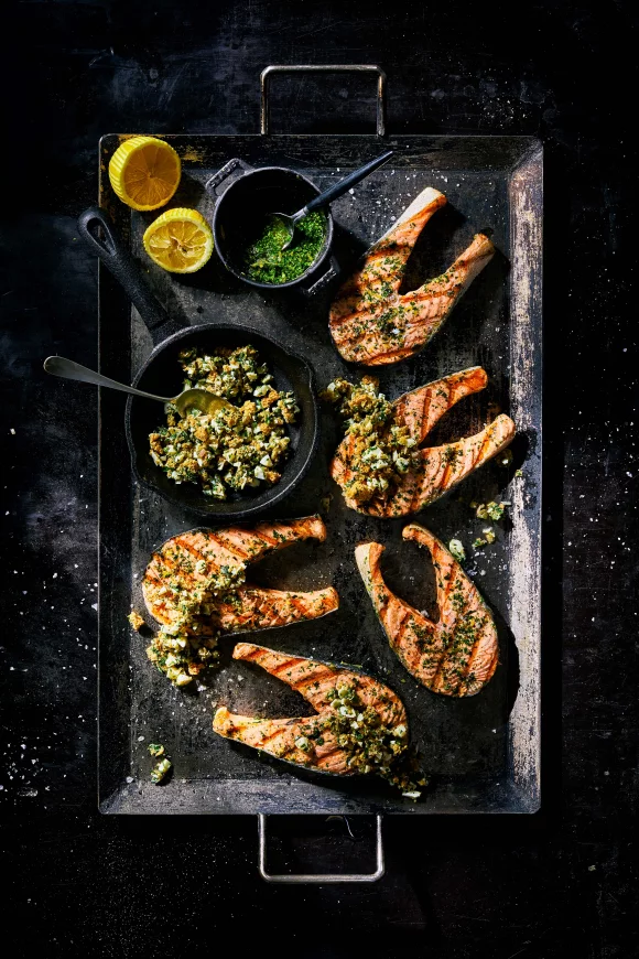 Gegrilde zalmsteaks