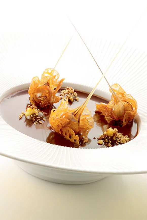 Mousse van hazelnoot met kletskoppen