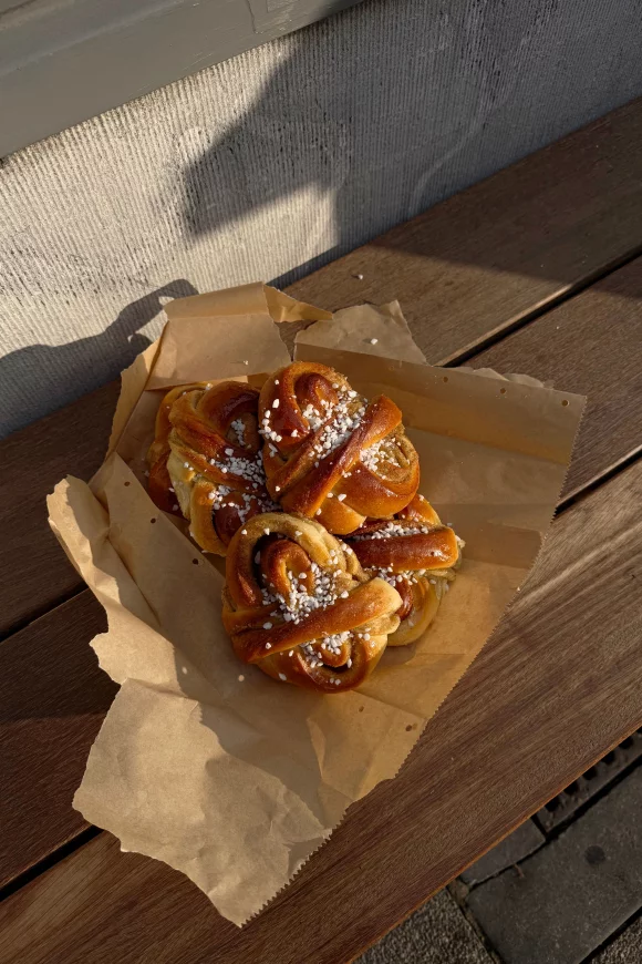 Cardamom buns