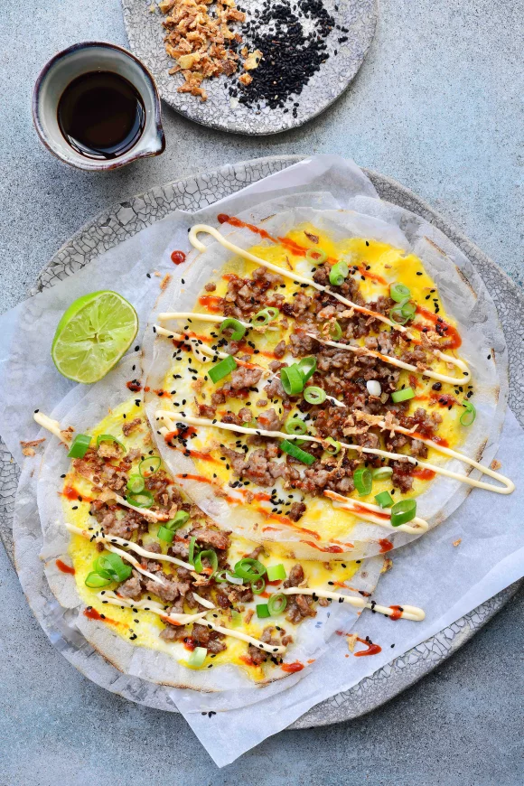 Vietnamese pizza