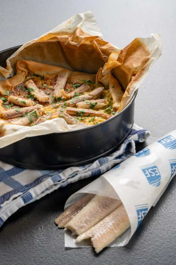 Quiche met gerookte paling, prei en ui