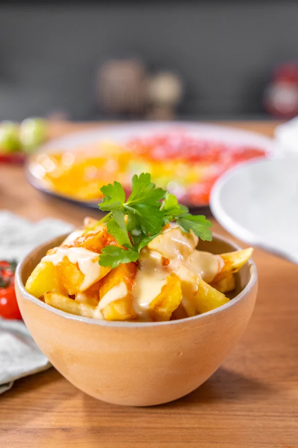 Patatas Bravas met aioli