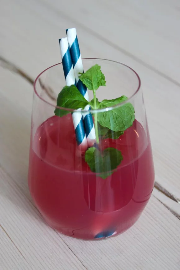 Granaatappel ice tea