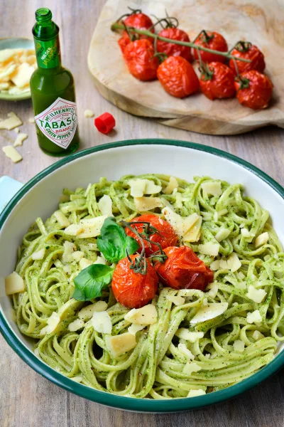 Pasta pesto met geroosterde tomaatjes 