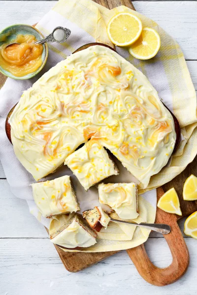 Citroencake met maanzaadjes