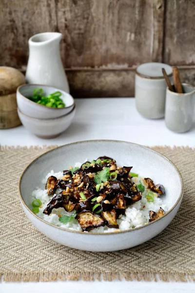 Sticky aubergine met rijst