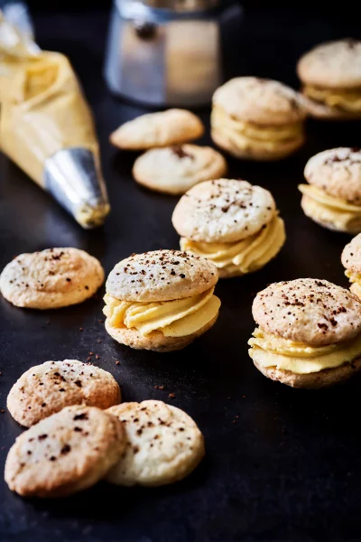Koffiekoekjes met botercrème