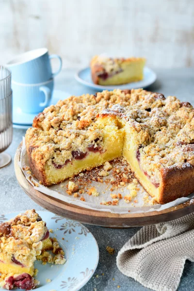 Crumble cake met krieken
